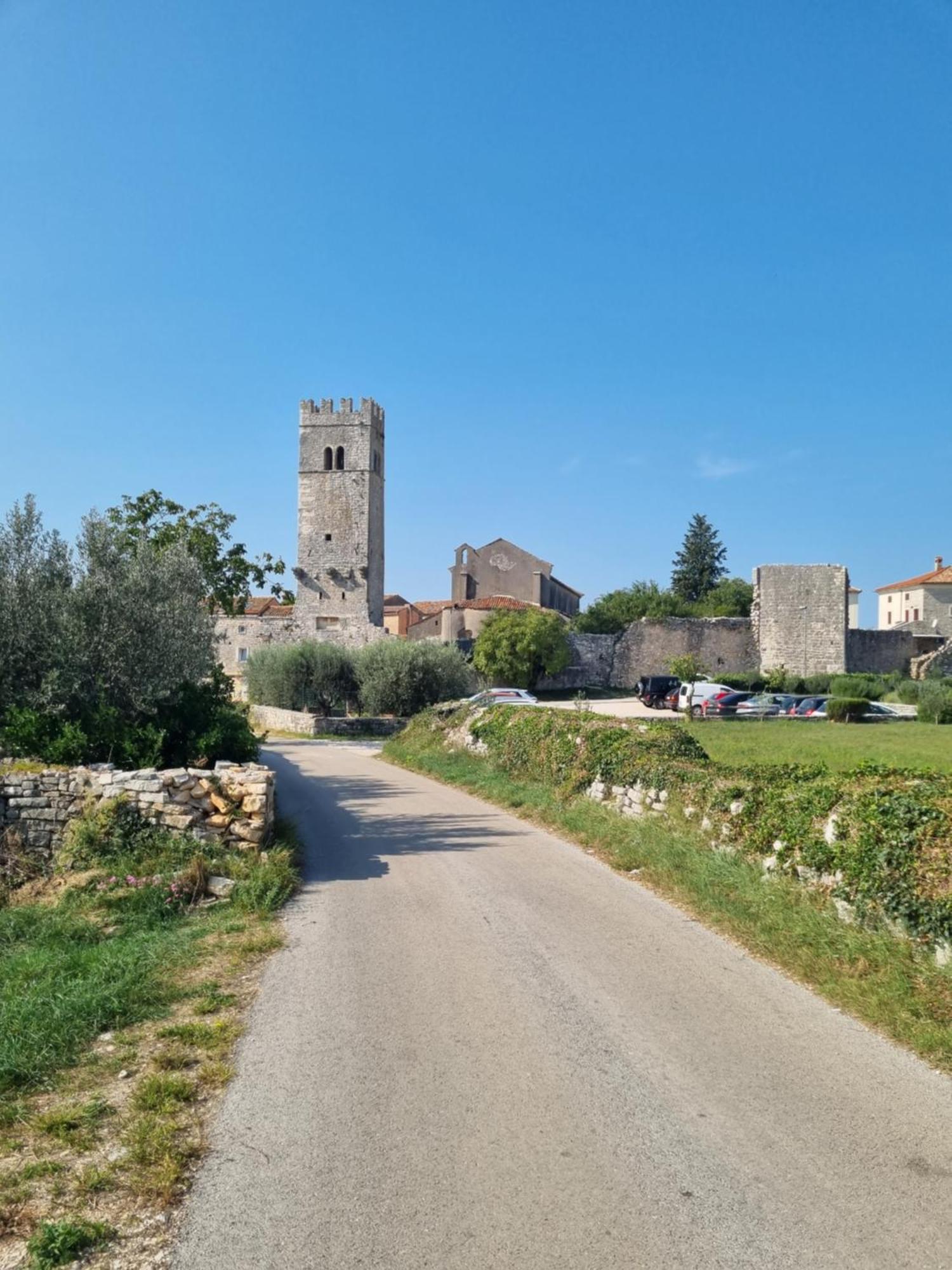 Villa Oskar Istrien Sveti Lovreč Pazenatički Екстериор снимка
