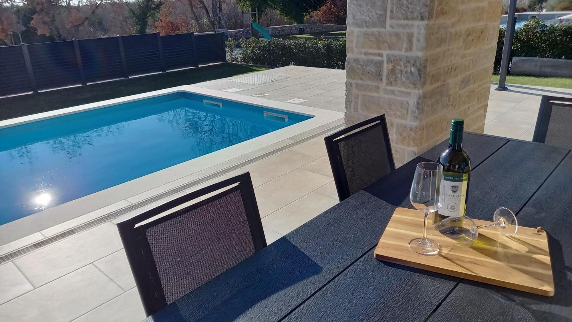 Villa Oskar Istrien Sveti Lovreč Pazenatički Екстериор снимка