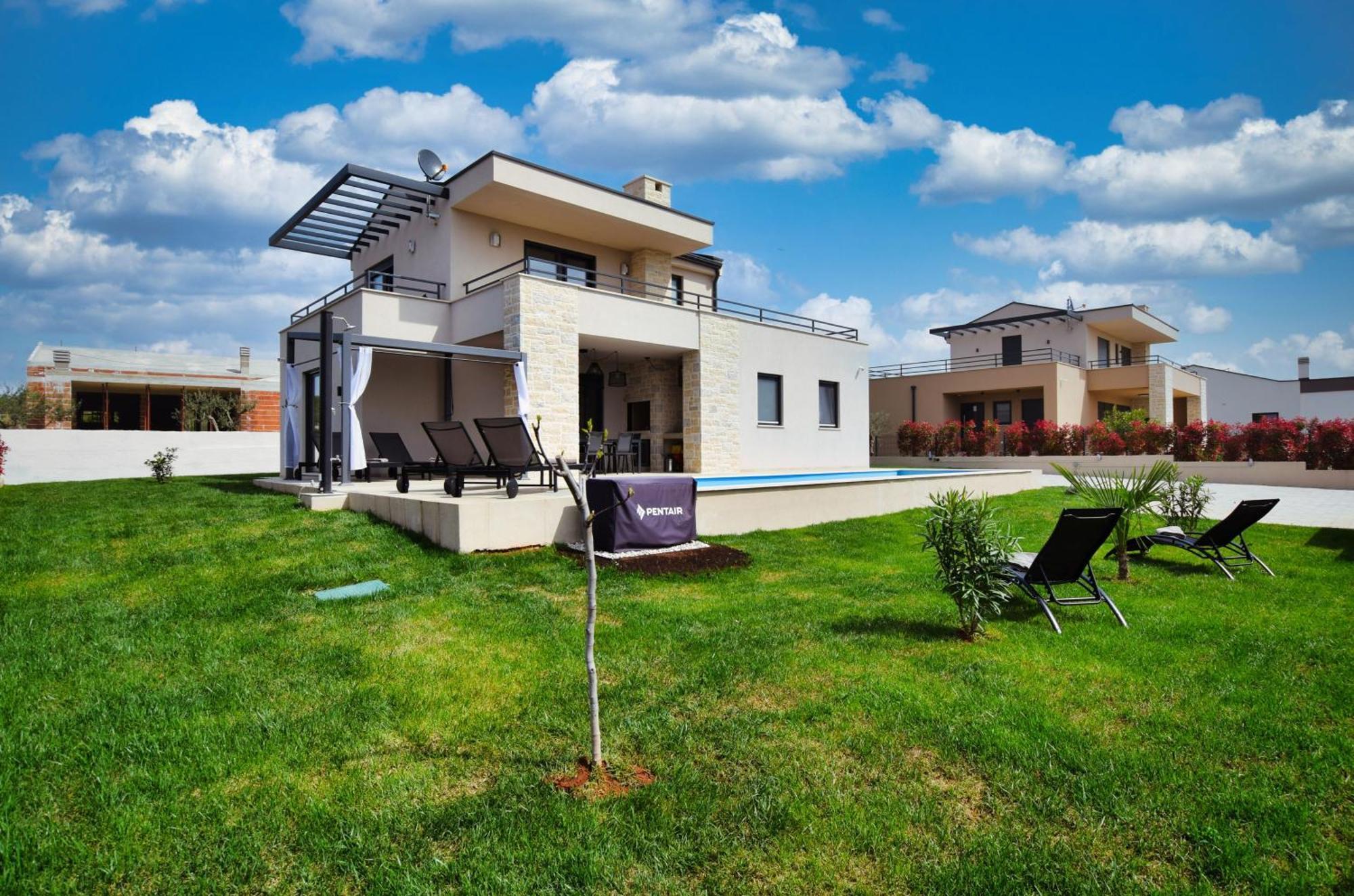 Villa Oskar Istrien Sveti Lovreč Pazenatički Екстериор снимка